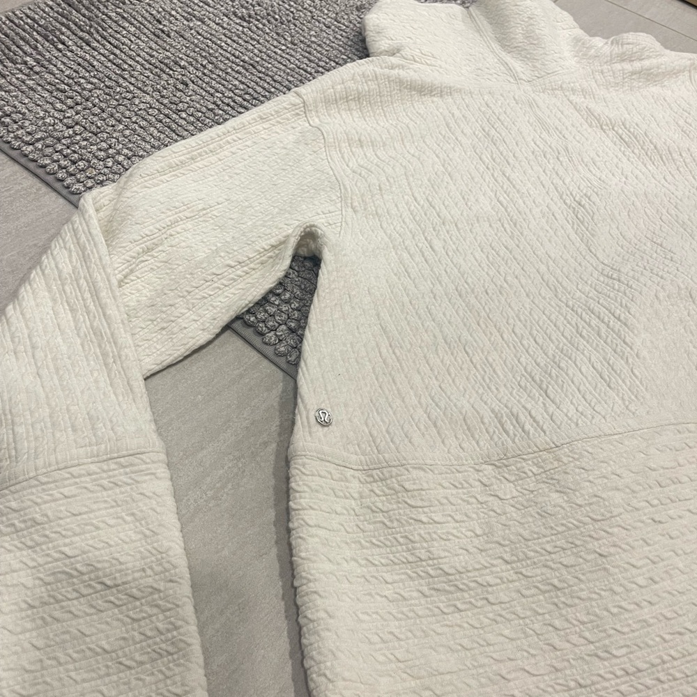 Lululemon retreat yourself pullover hoodie ivory white  21” Ptp - Picture 8 of 10